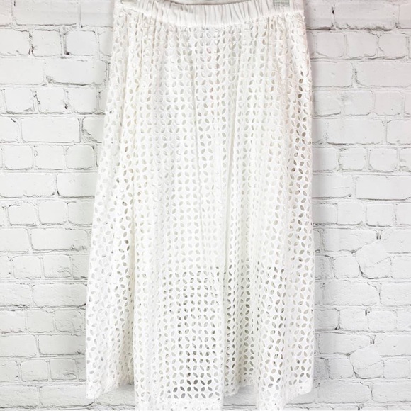 ELLE Snow White Eyelet Lace Midi Skirt Medium - Picture 5 of 7